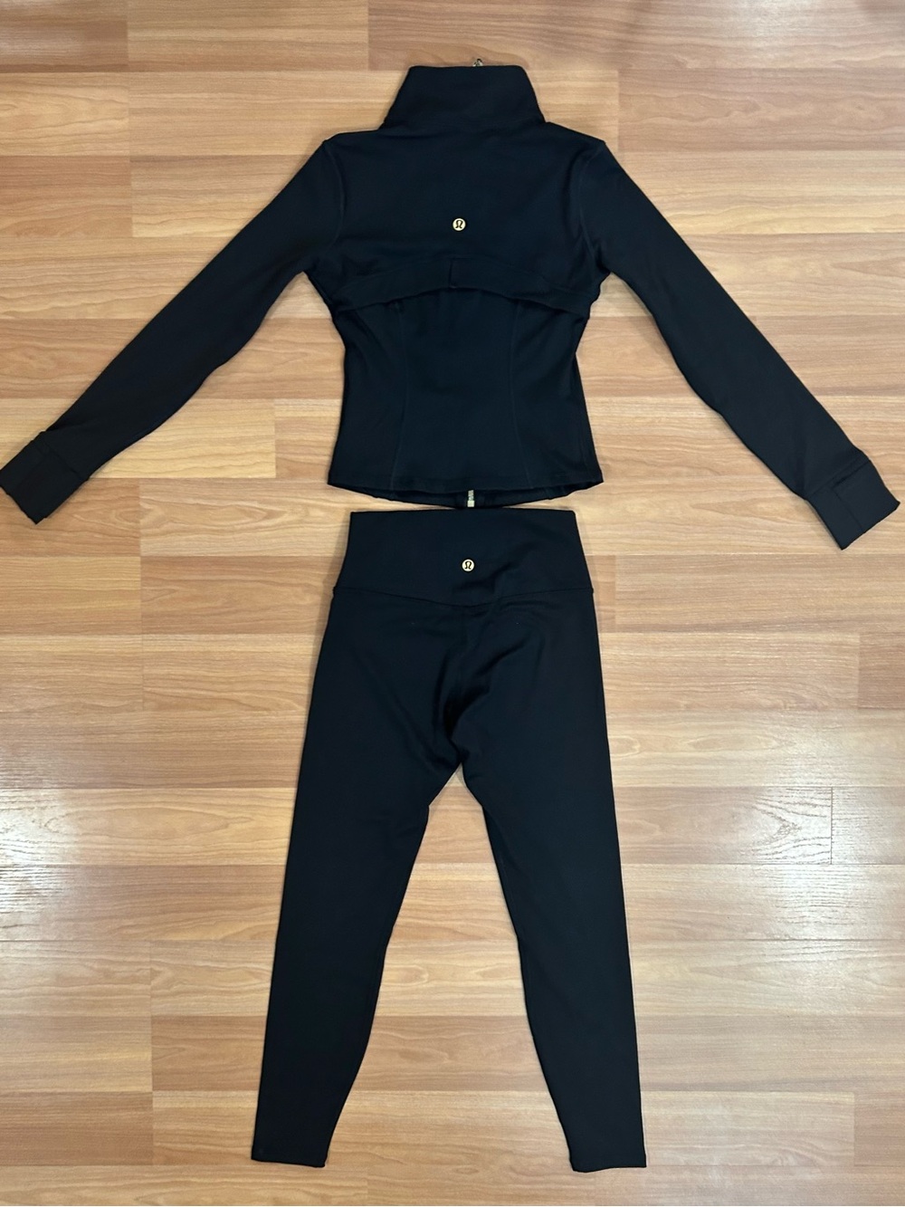 lululemon athletica Black Zip Jacket with Matching Leggings - Picture 2 of 5